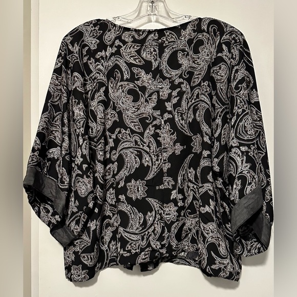 Day trip boho black blouse full zip size L - Picture 3 of 5